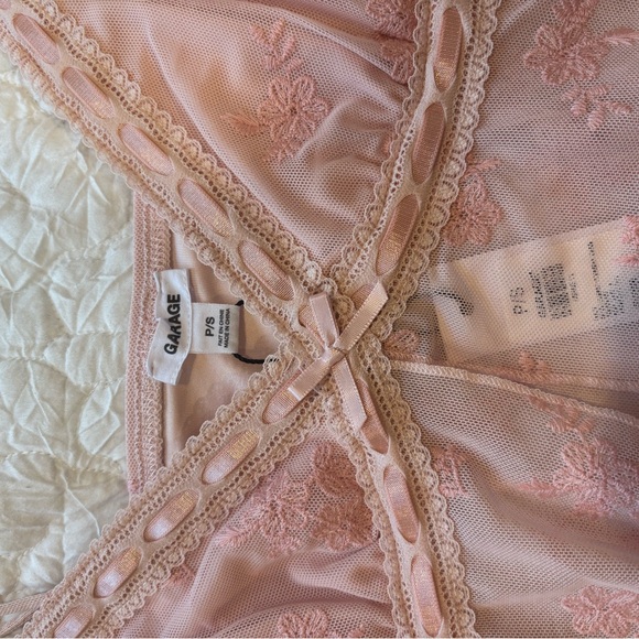 Garage open flowy sheer top NWT - Picture 2 of 3